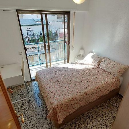 Central Accommodation Alicante Exteriör bild
