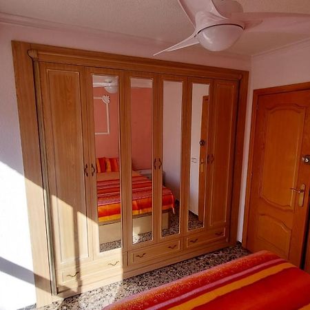 Central Accommodation Alicante Exteriör bild