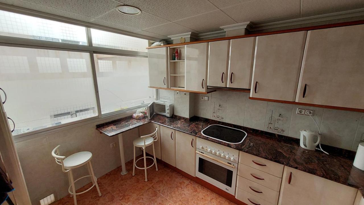 Central Accommodation Alicante Exteriör bild