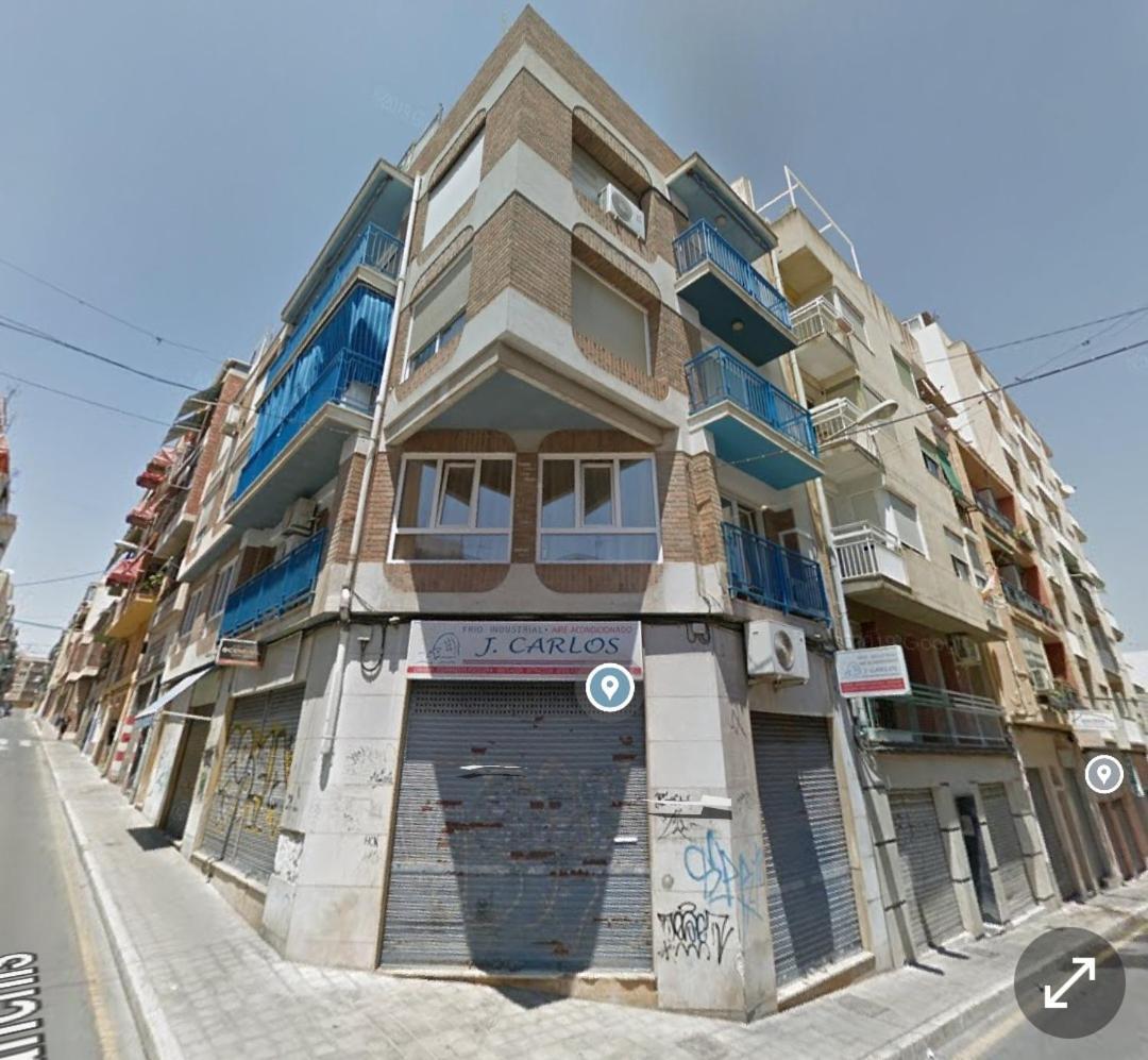 Central Accommodation Alicante Exteriör bild
